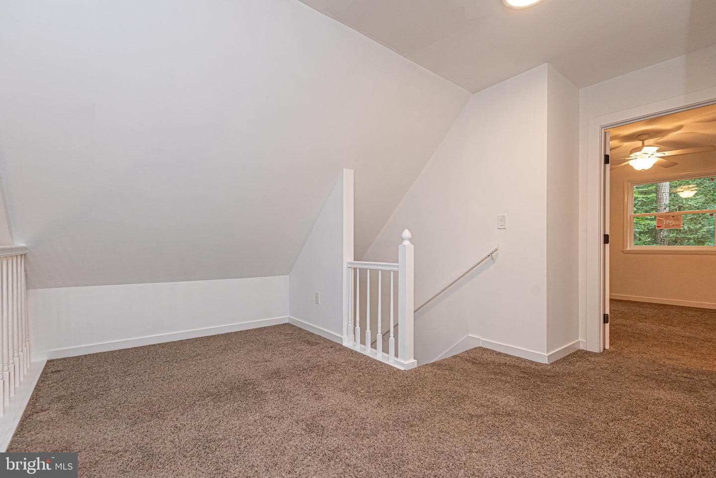 14 Hickory Way photo 18