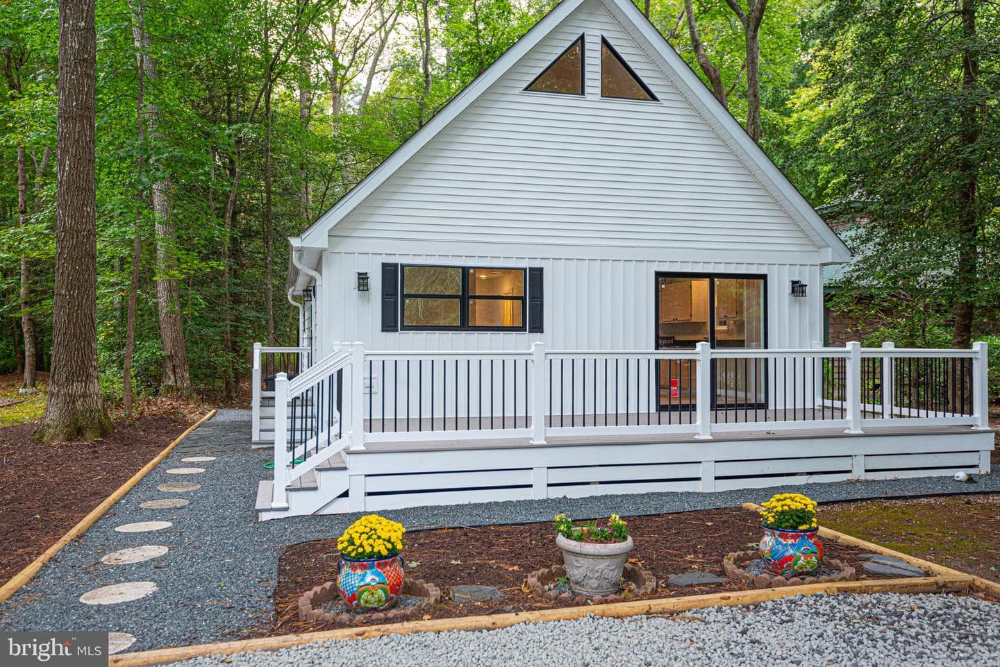 14 Hickory Way photo 2