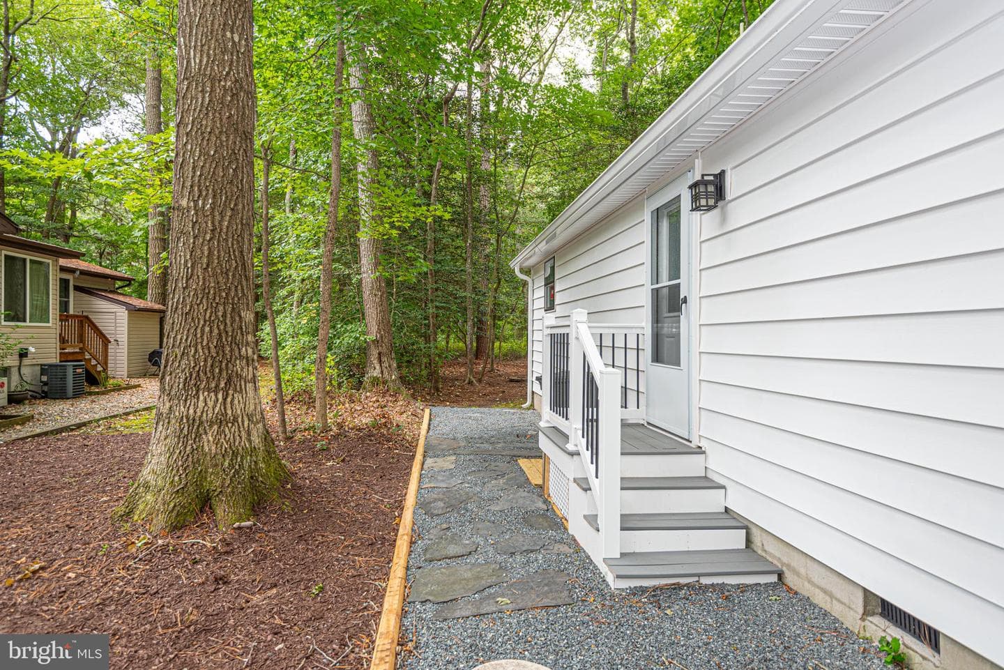 14 Hickory Way photo 25