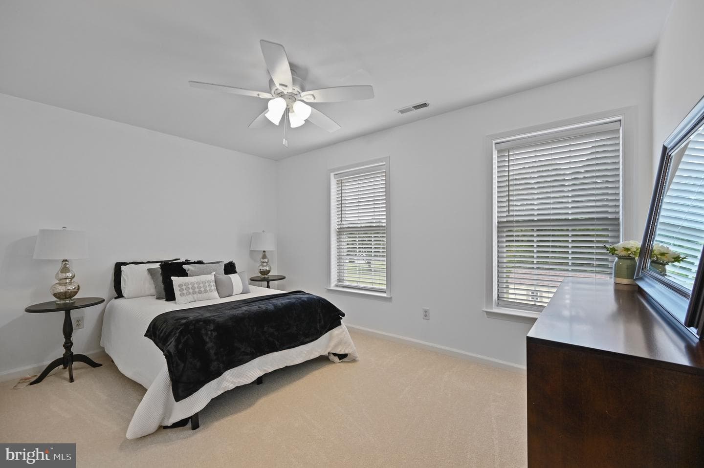 2305 Woodland Court photo 20