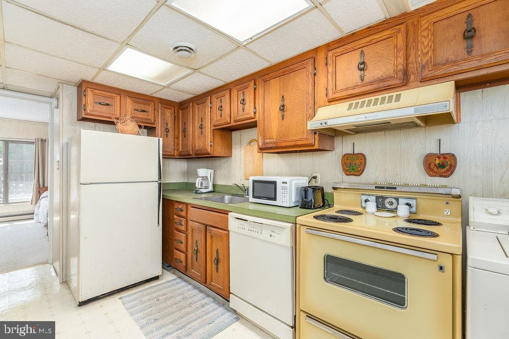 15 35th Street #206 photo 13