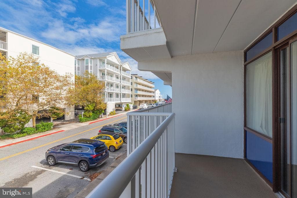15 35th Street #206 photo 22