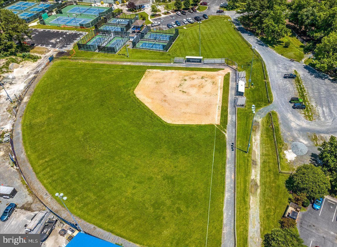 101 Sandyhook Road photo 54
