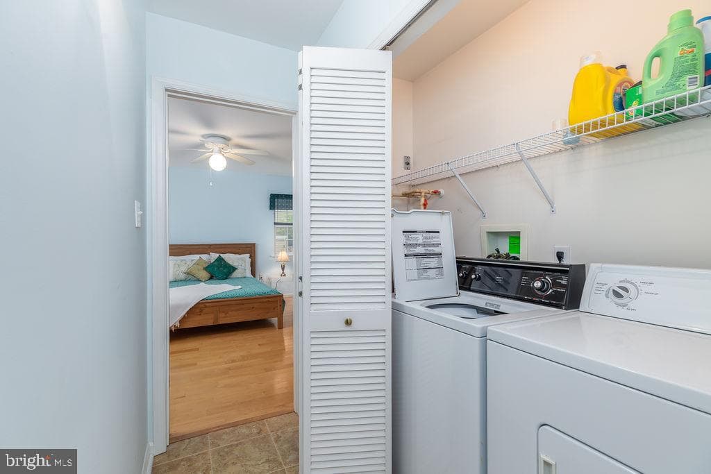 124 Camelot Circle photo 26