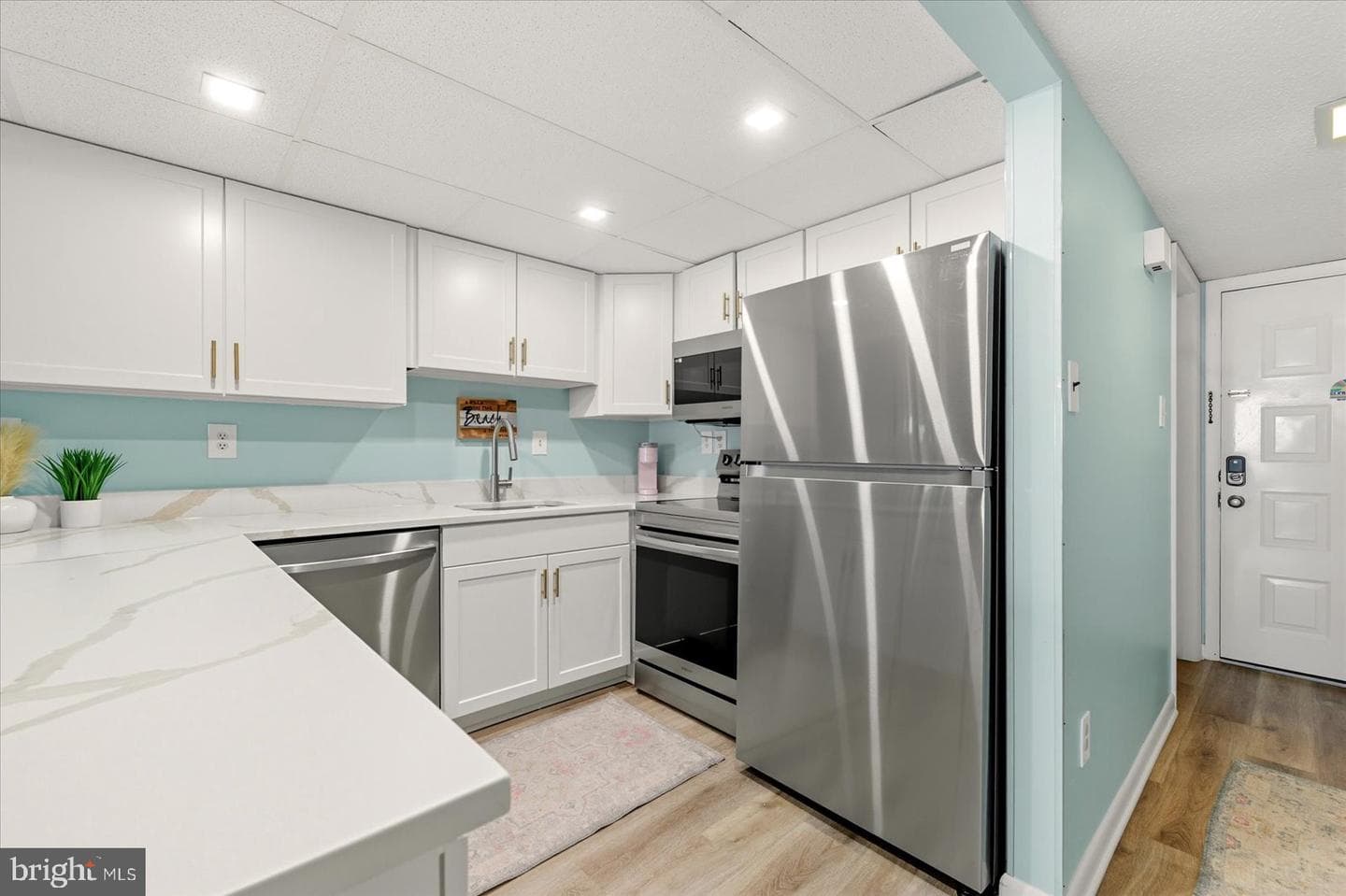 5001 Atlantic Avenue #402 photo 11