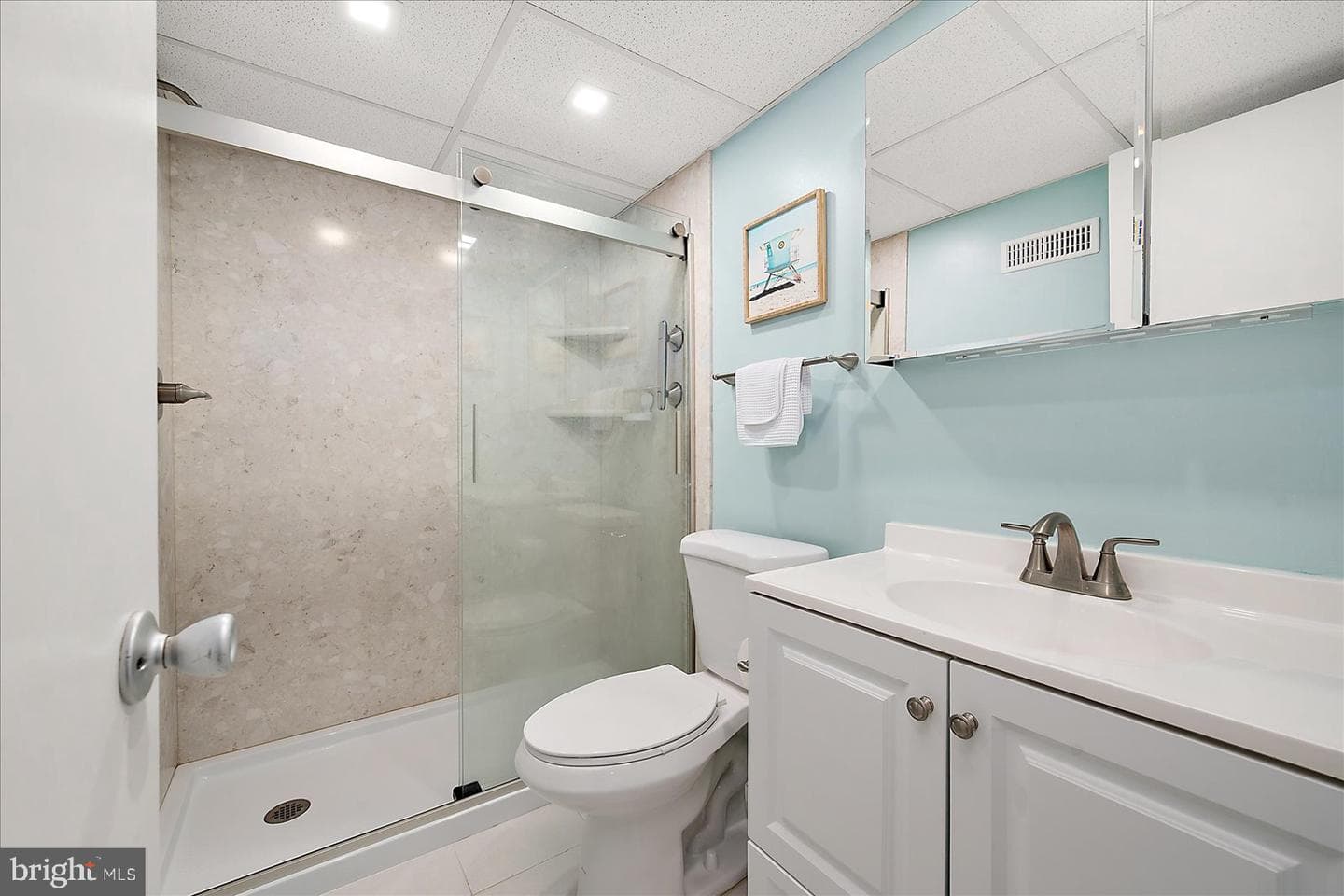 5001 Atlantic Avenue #402 photo 23