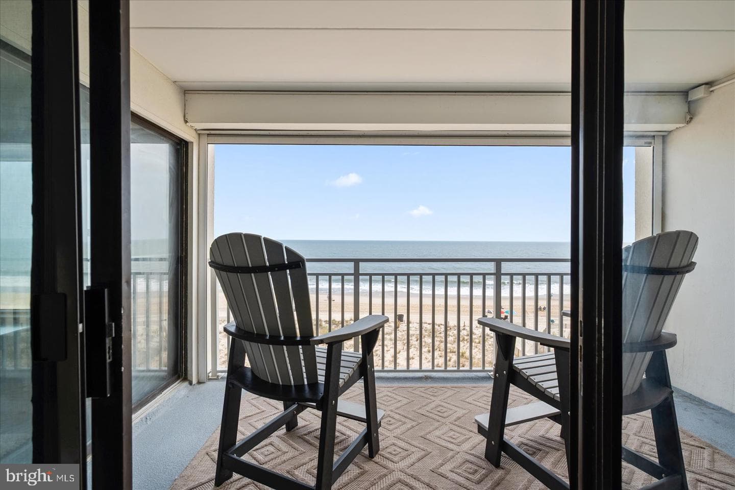5001 Atlantic Avenue #402 photo 34