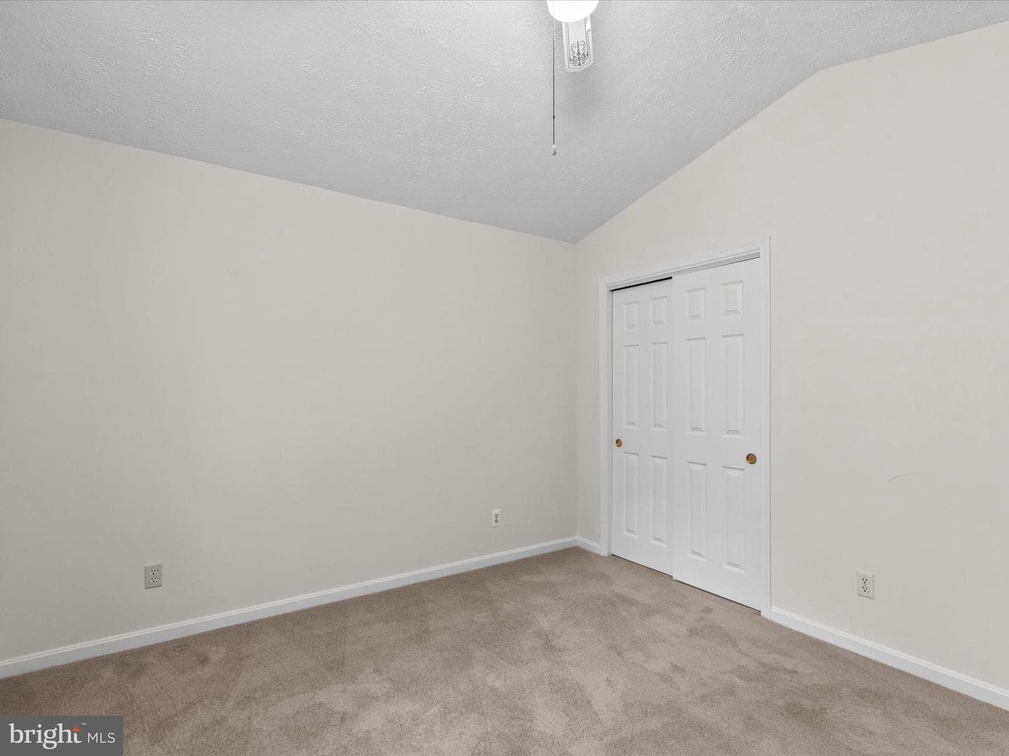 33 Pinehurst Road photo 18