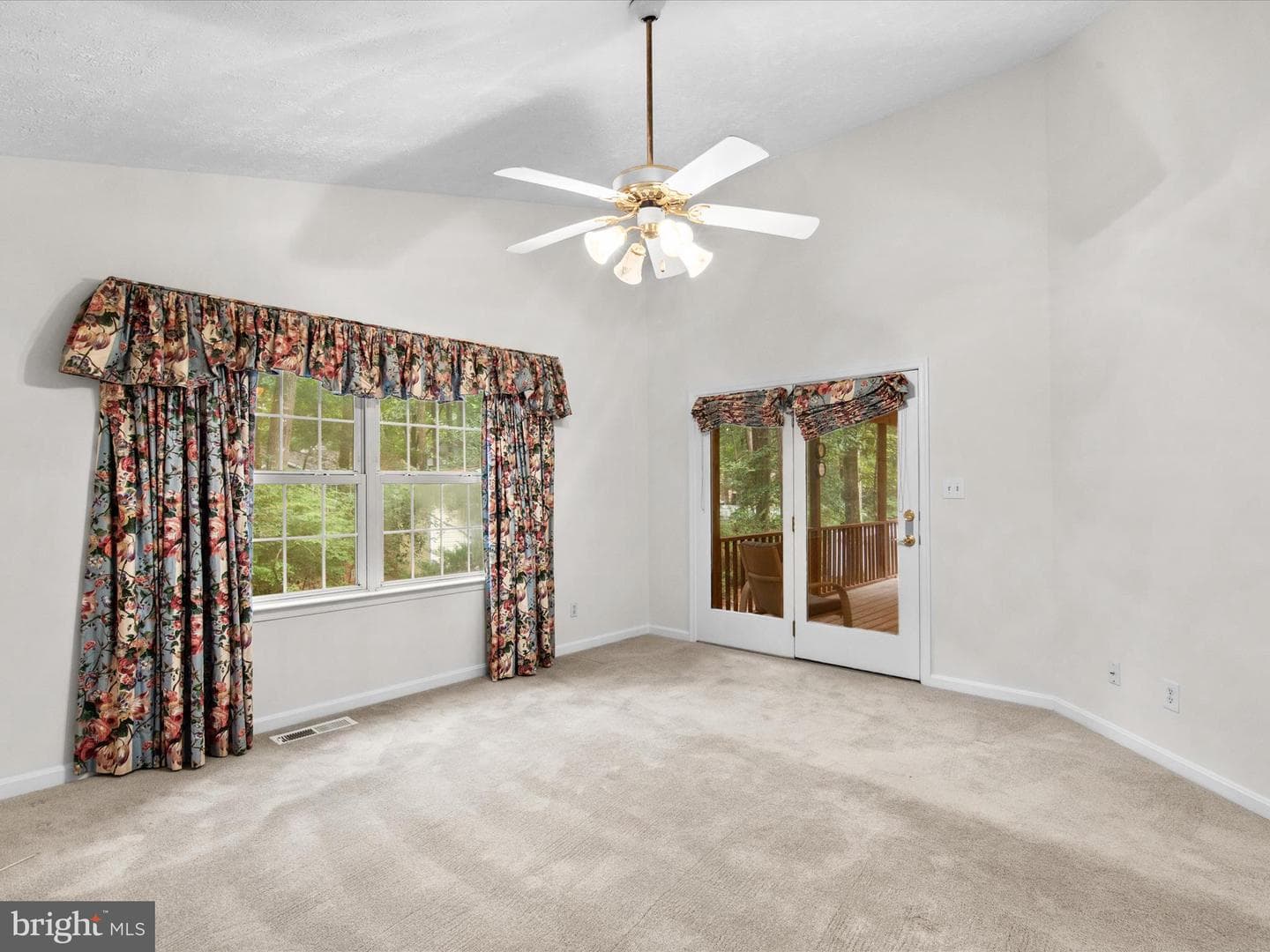 33 Pinehurst Road photo 24