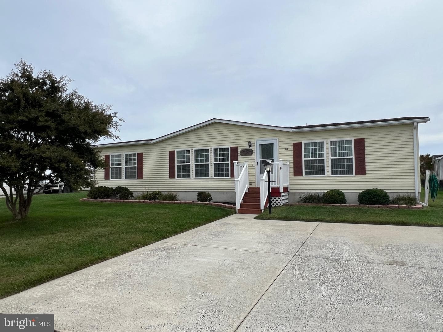 68 Anchor Way Drive photo 2