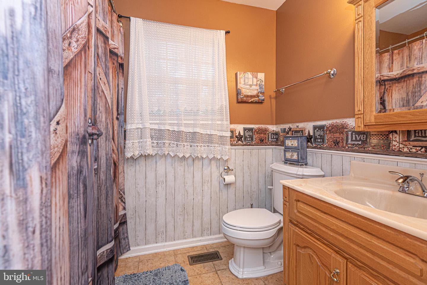 6719 Lenape Place photo 10