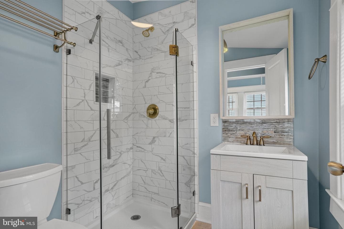 5 Clarke Avenue photo 18