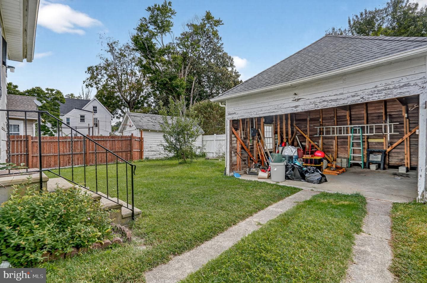5 Clarke Avenue photo 36