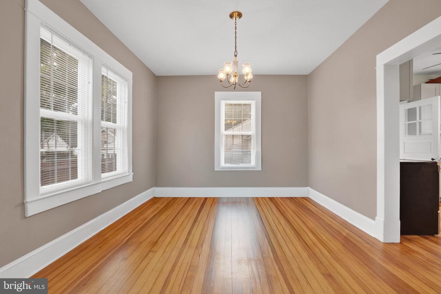 5 Clarke Avenue photo 9