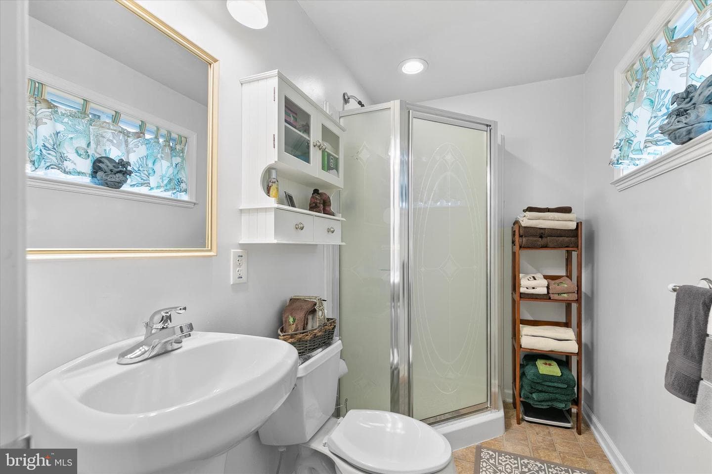 50 Admiral Avenue photo 29