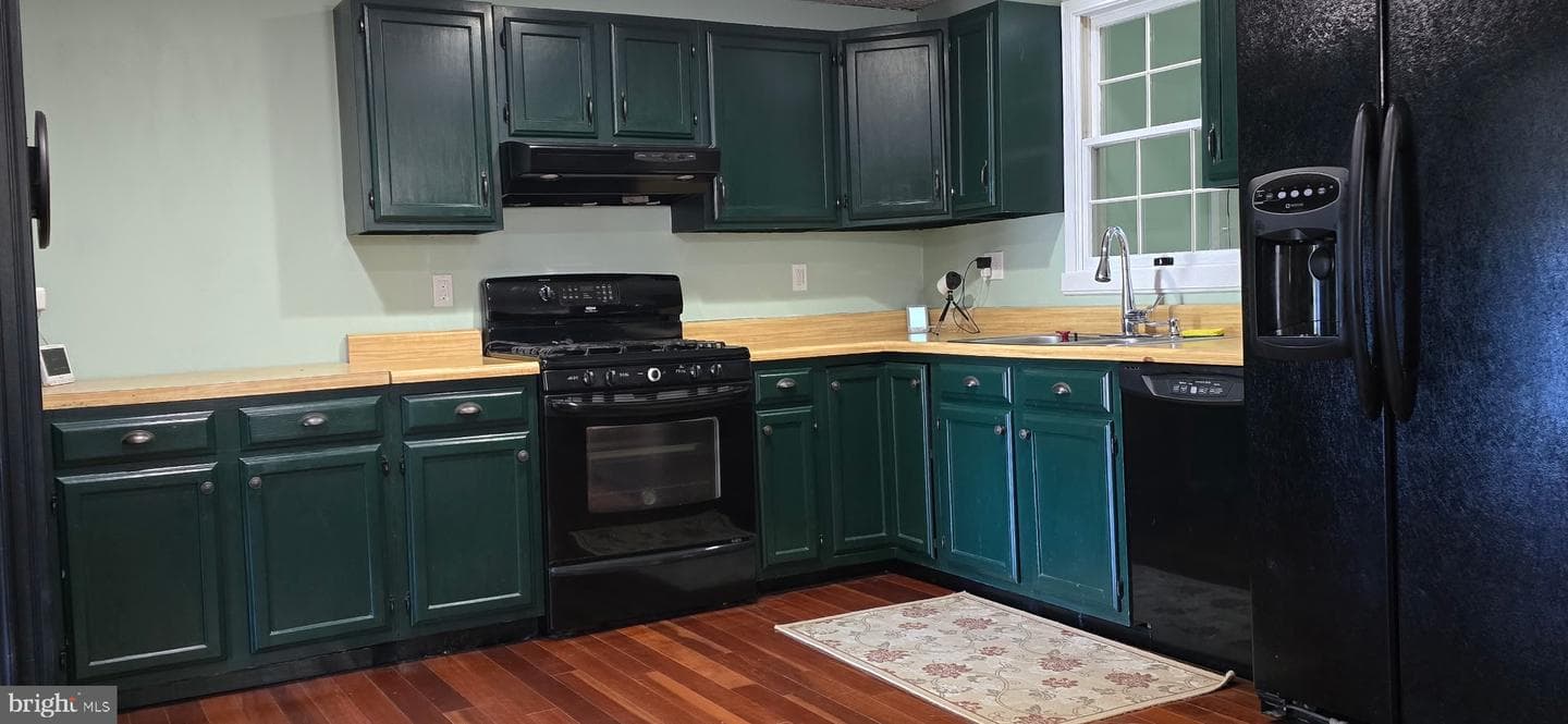 50 Admiral Avenue photo 9