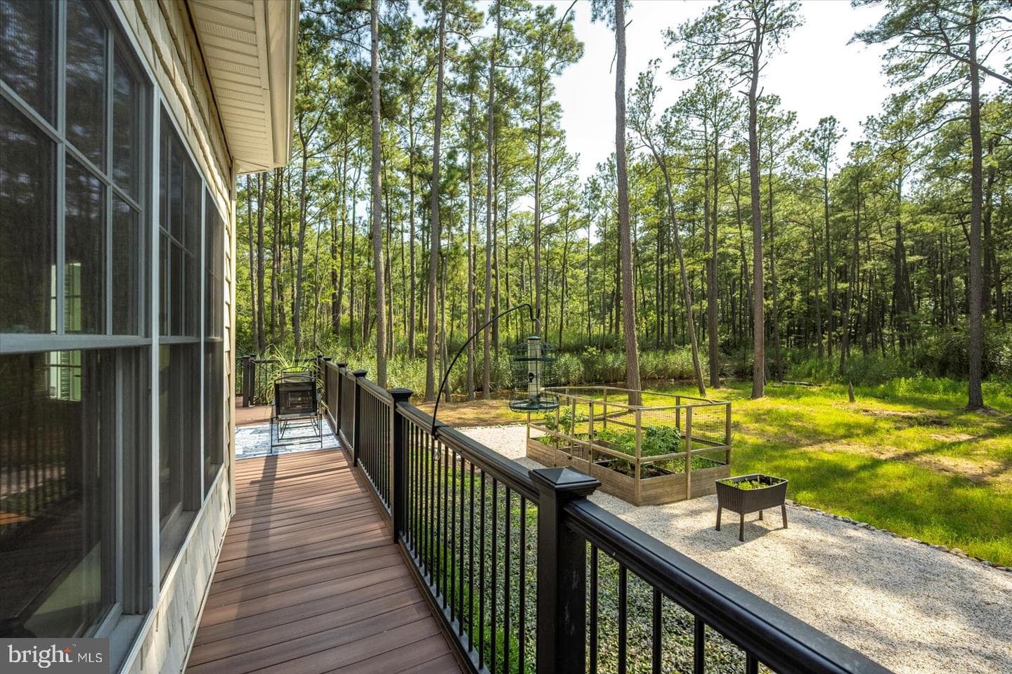 107 Port Arthur Court photo 37