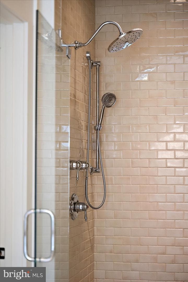 107 Port Arthur Court photo 74