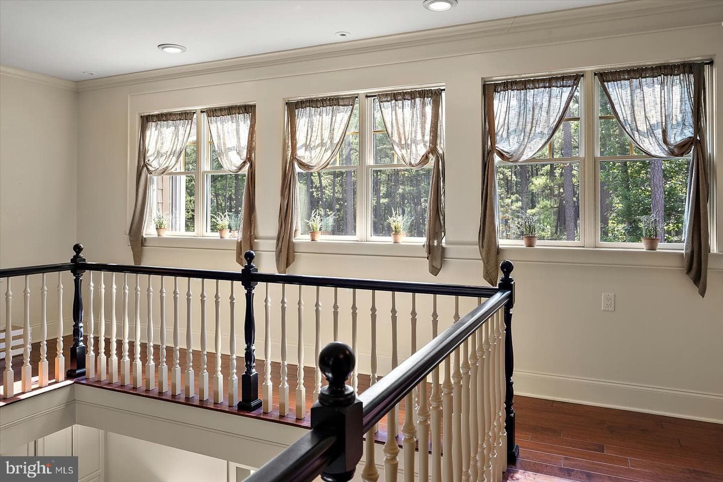 107 Port Arthur Court photo 84