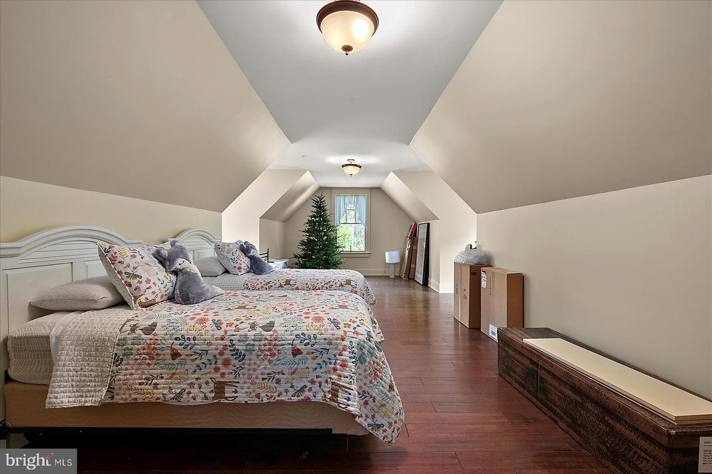 107 Port Arthur Court photo 99