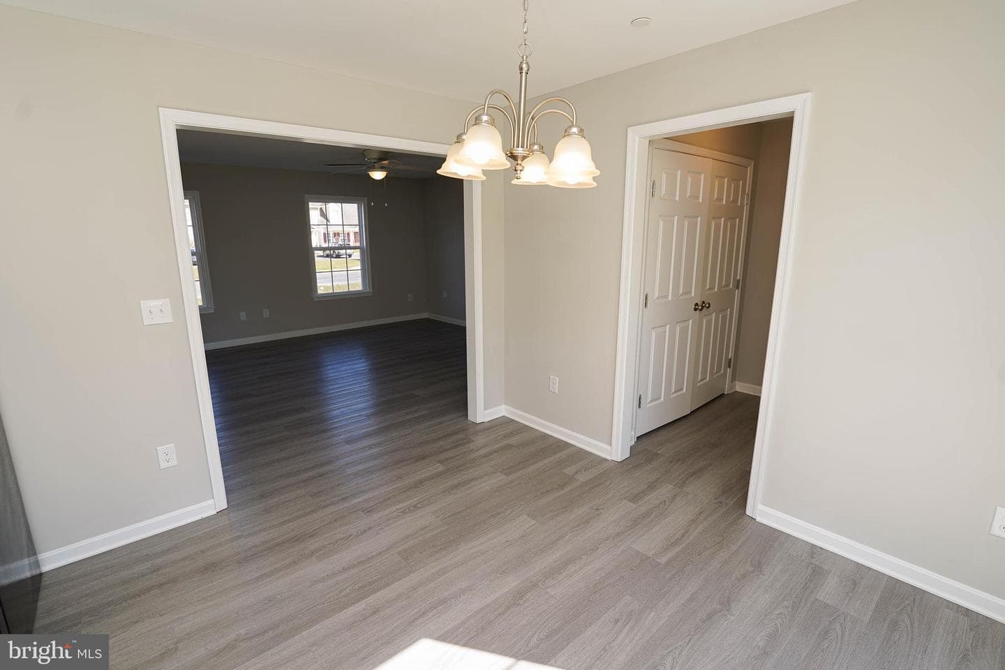 243 Morgans Court photo 11