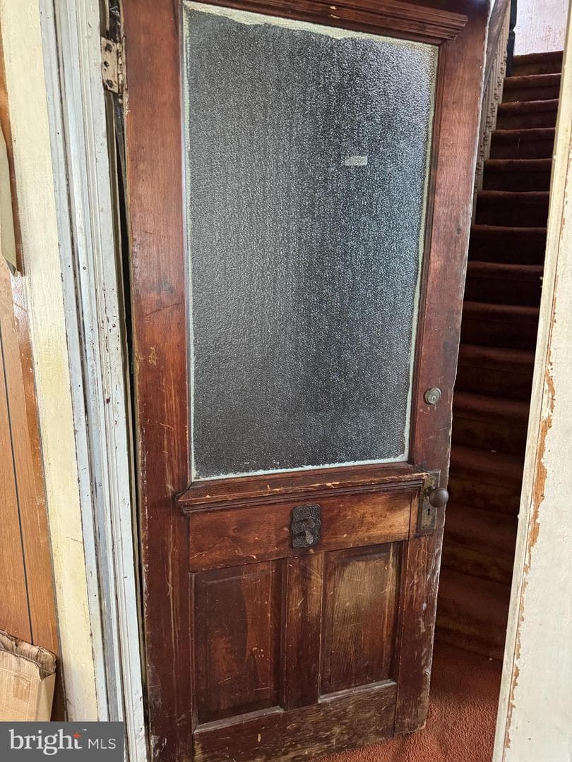 111 N Ross Street photo 3