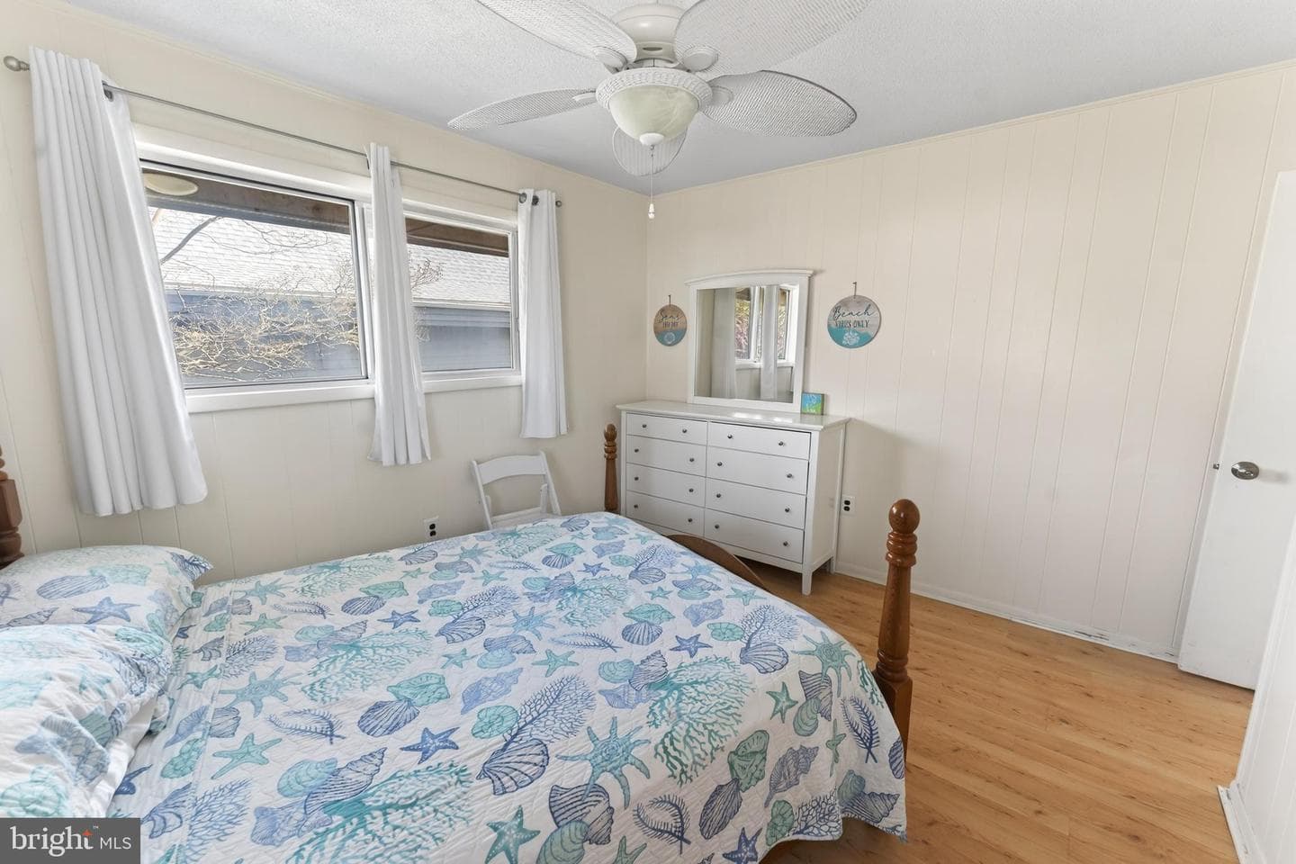 386 Ocean Parkway photo 24