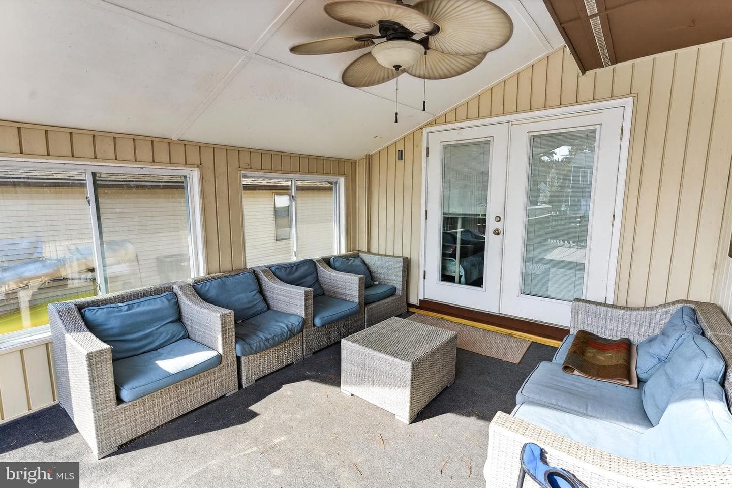 386 Ocean Parkway photo 48