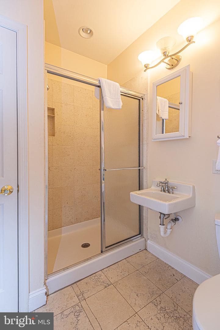203 St Louis Avenue #b photo 7