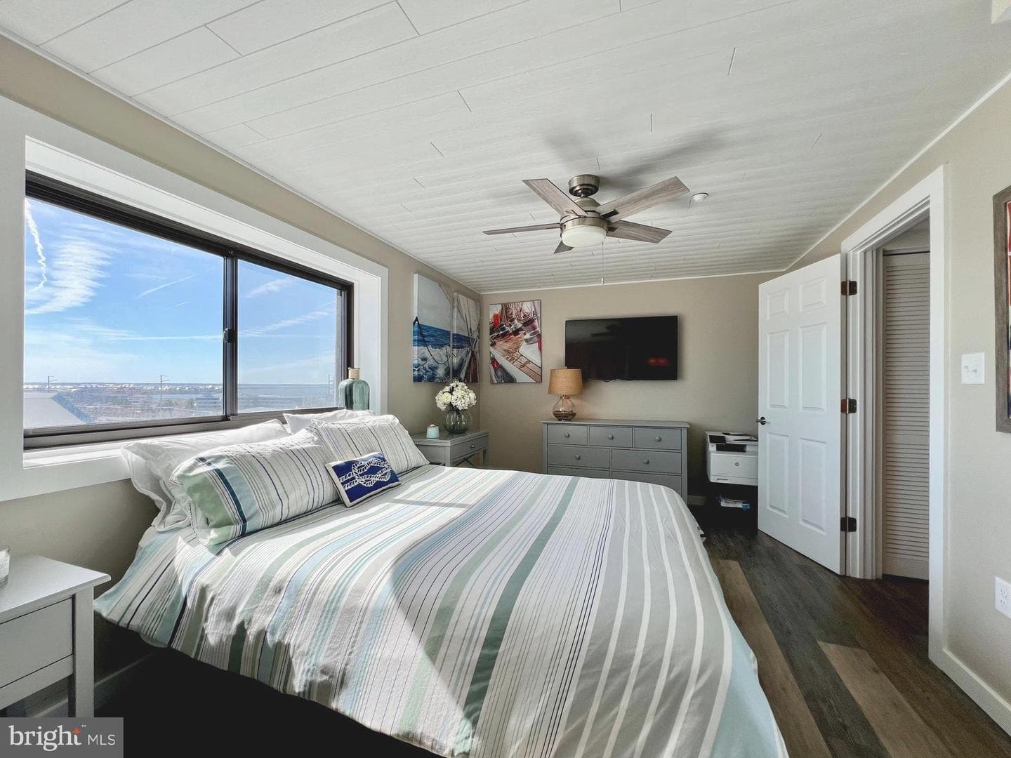 8203 Atlantic Avenue #705 photo 26