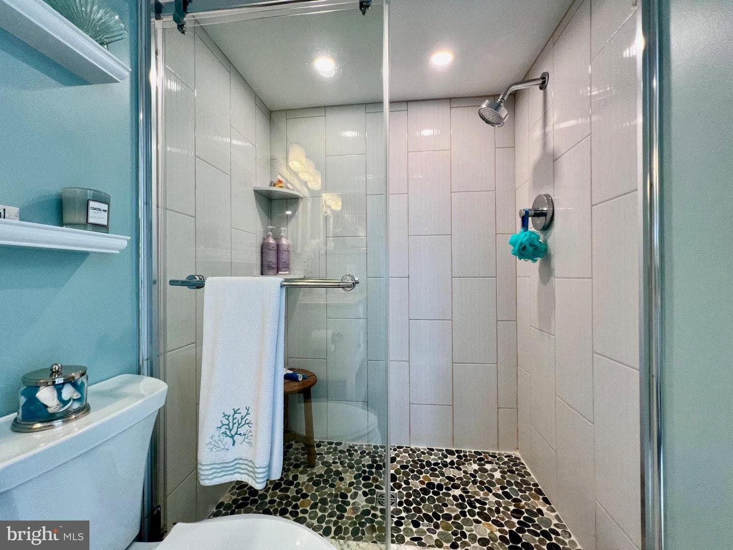 8203 Atlantic Avenue #705 photo 30