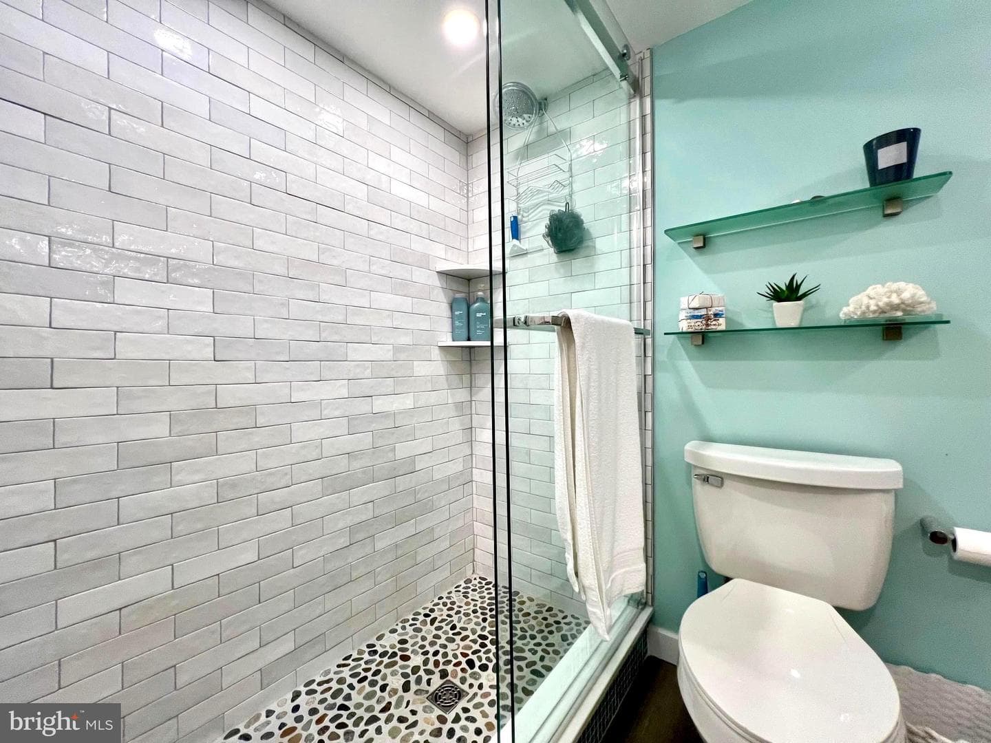 8203 Atlantic Avenue #705 photo 38