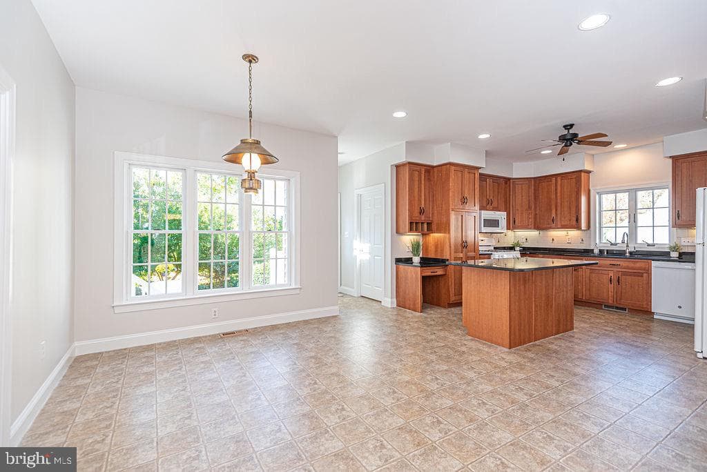 1407 N Chase Street photo 18