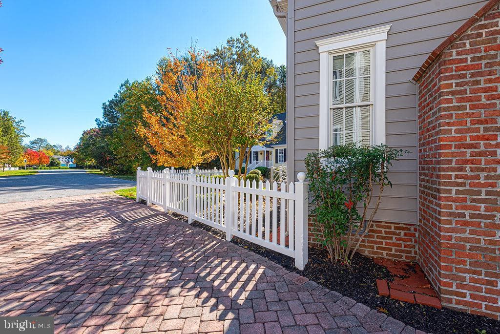 1407 N Chase Street photo 82