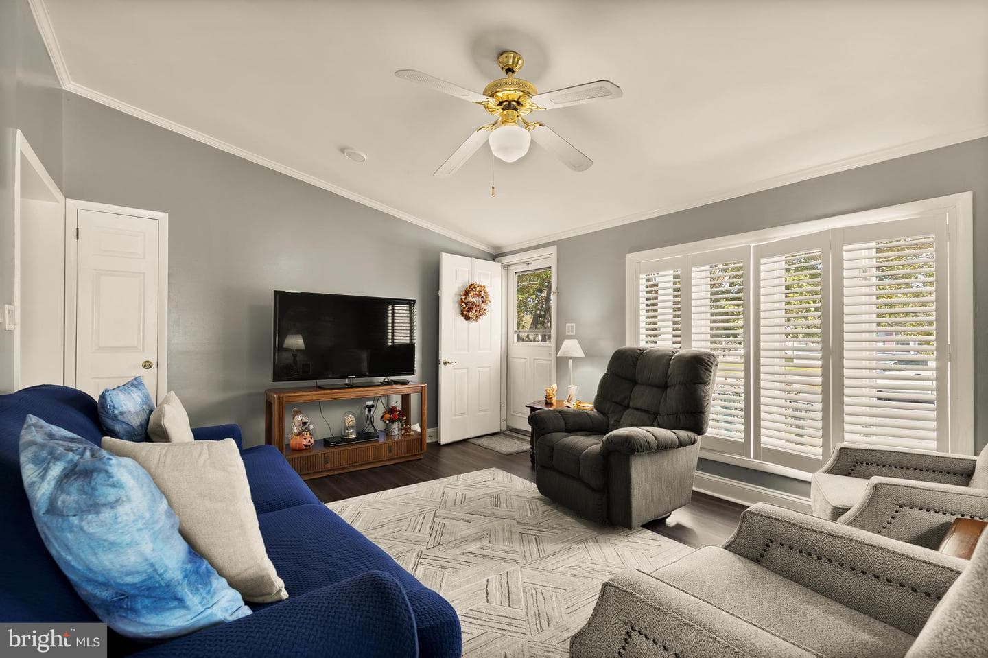 13 E Wind Drive, Berlin