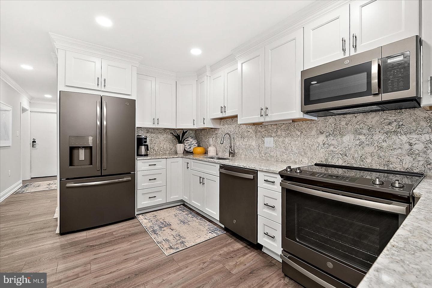 11903 Wight Street #202 photo 19