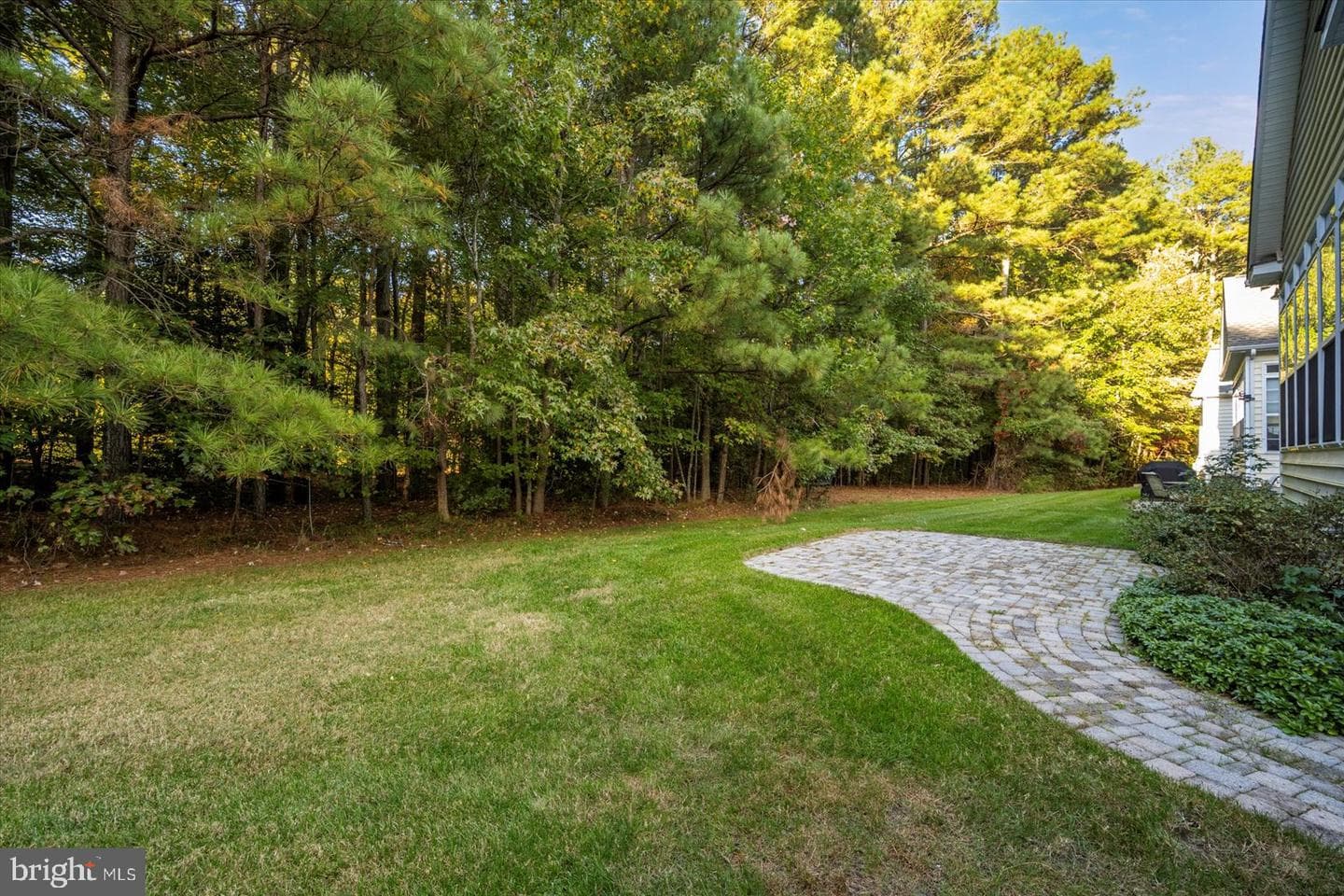 20 Chatham Court photo 5