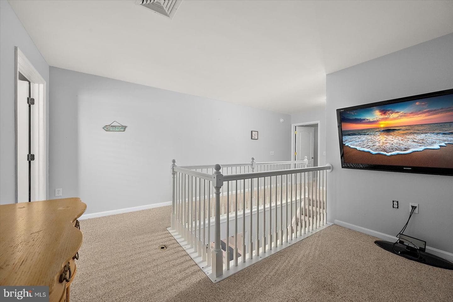 20 Chatham Court photo 51