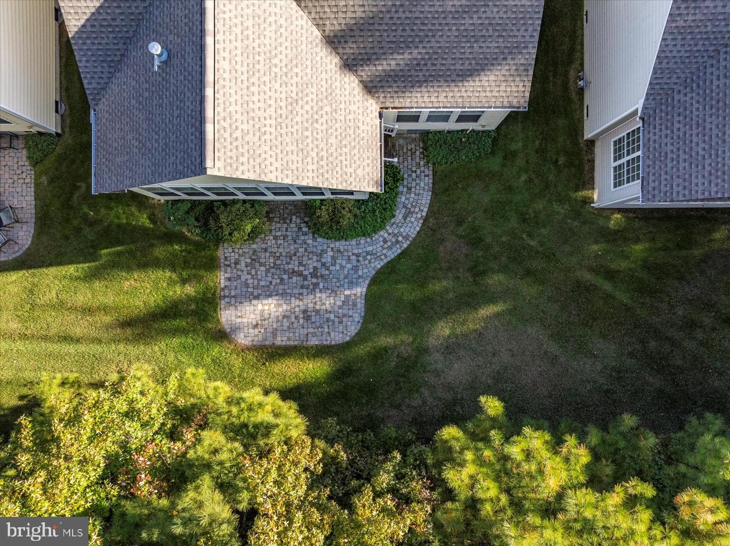 20 Chatham Court photo 61