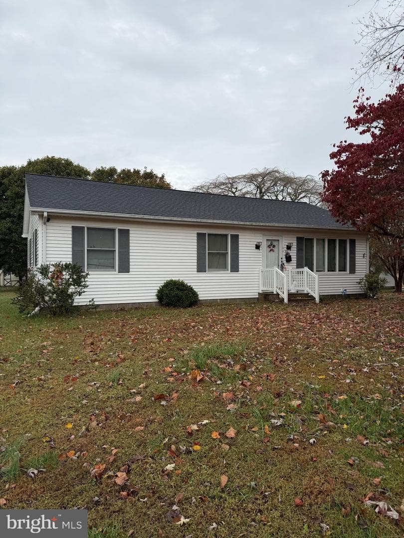 100 Esham Avenue photo 2