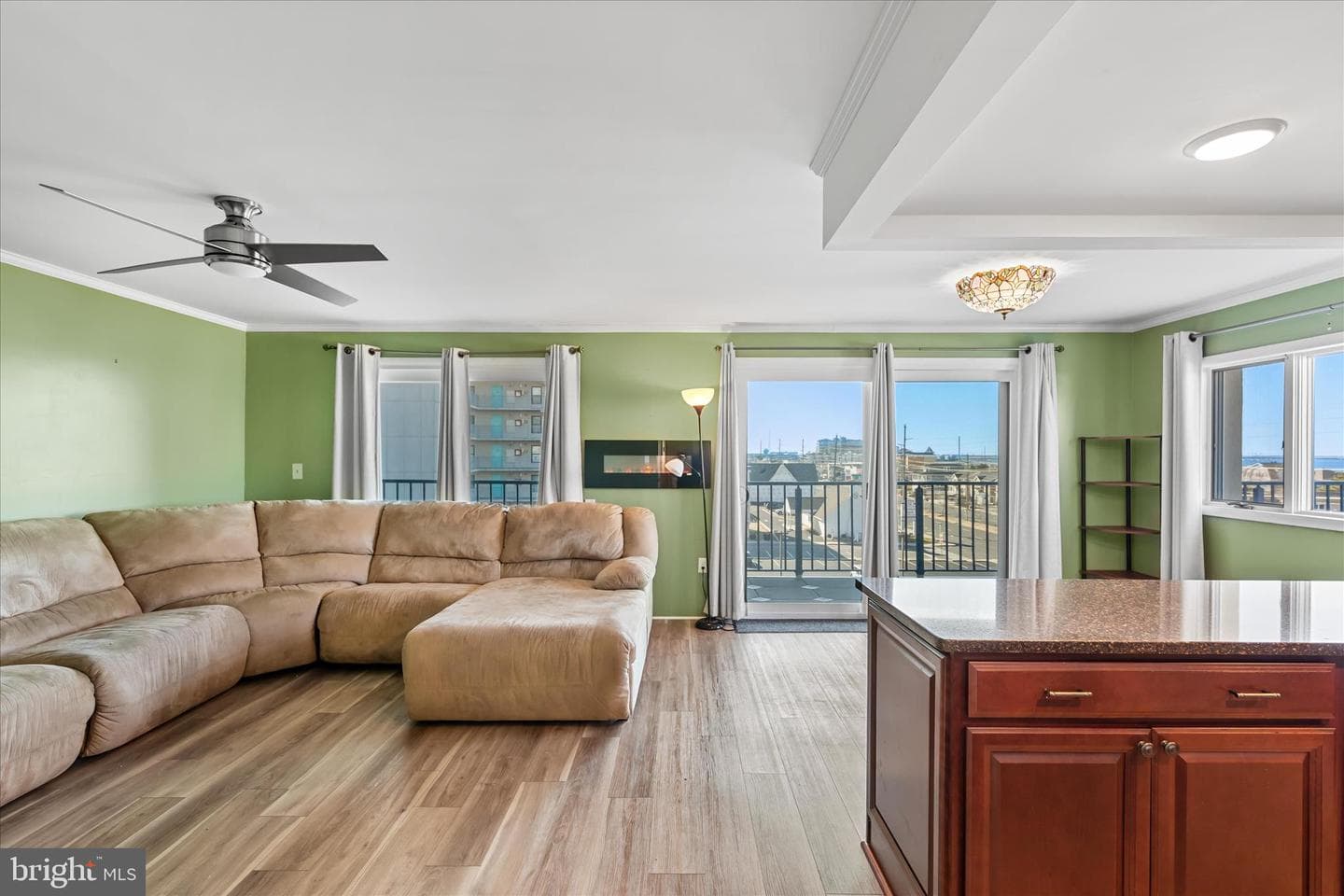8 89th Street #402 photo 24