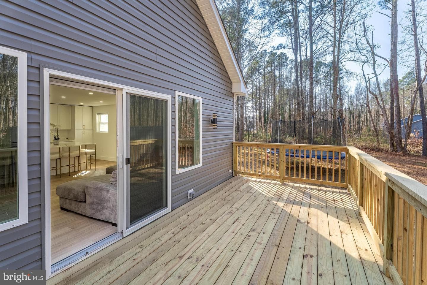 10231 Henry Road photo 4