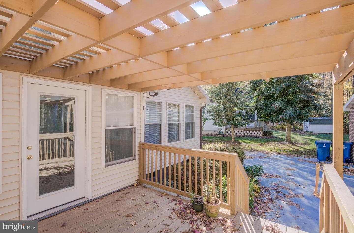 9 Burr Hill Drive photo 31