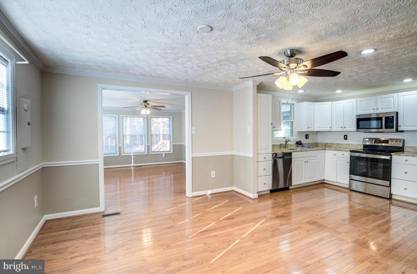 9 Burr Hill Drive photo 41