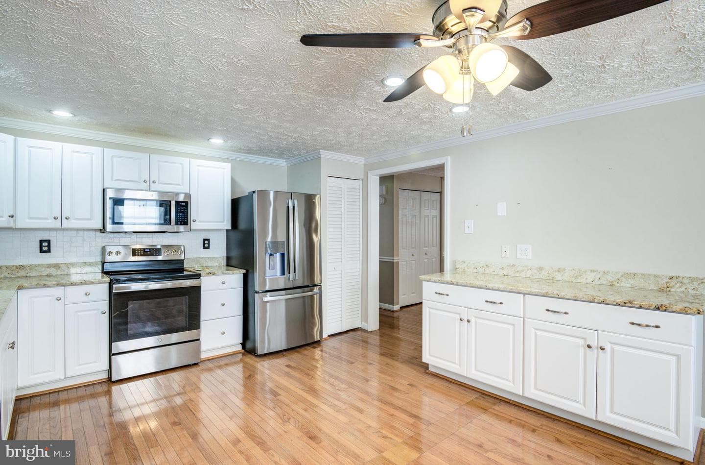 9 Burr Hill Drive photo 47