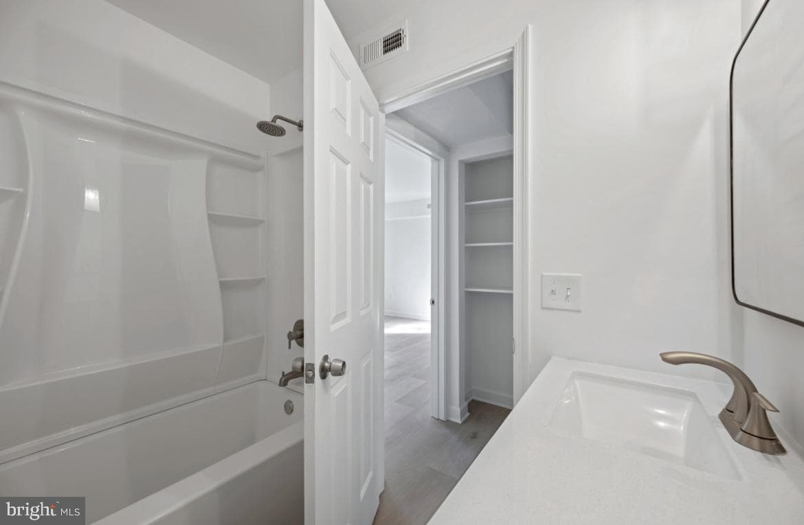 14300 Jarvis Avenue #b30102 photo 13