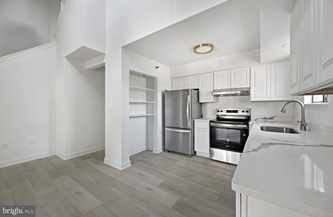 14300 Jarvis Avenue #b30102 photo 6