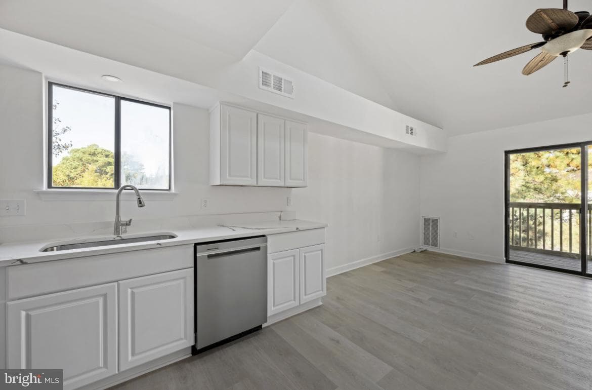 14300 Jarvis Avenue #b30102 photo 7