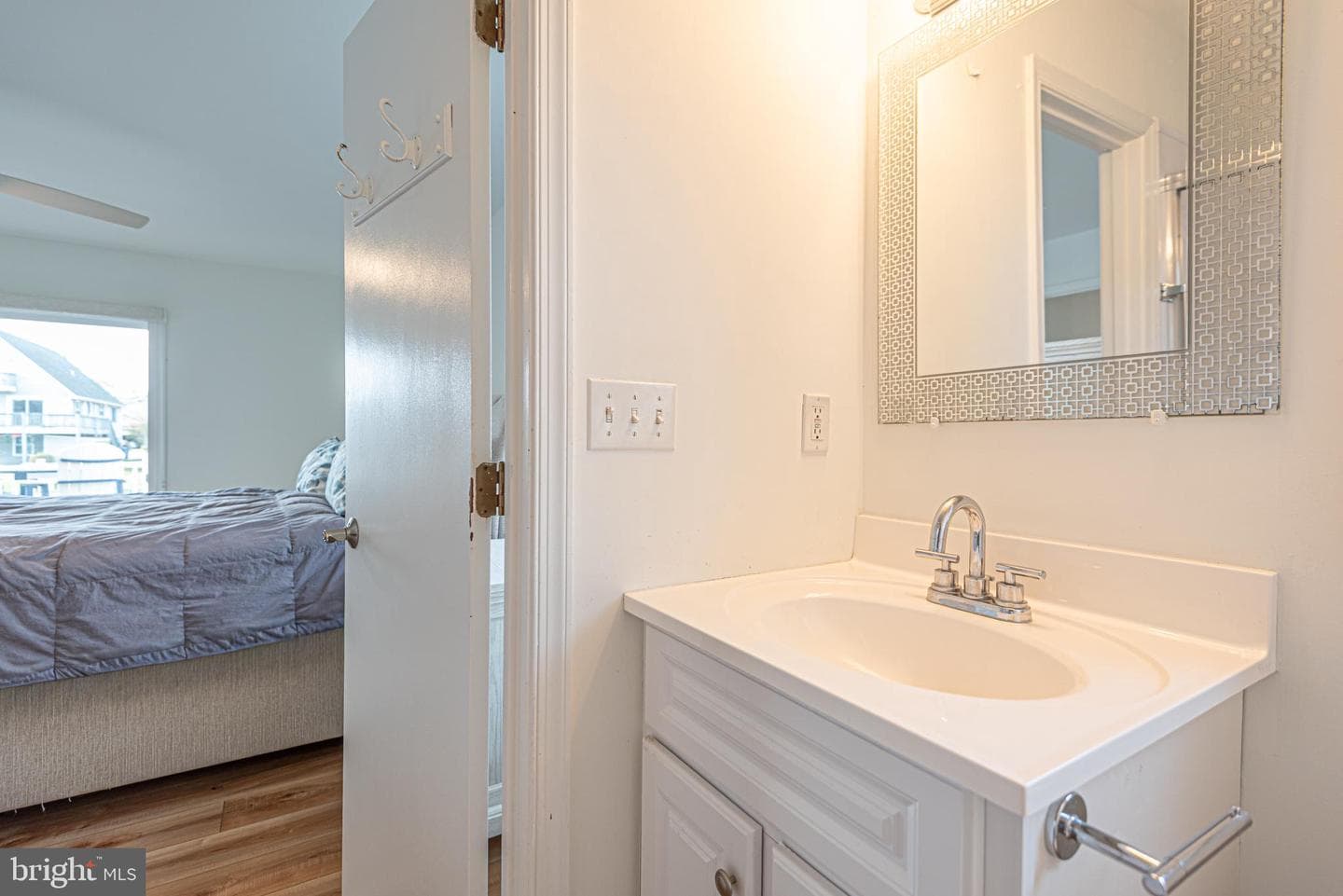17 Stacy Court photo 29