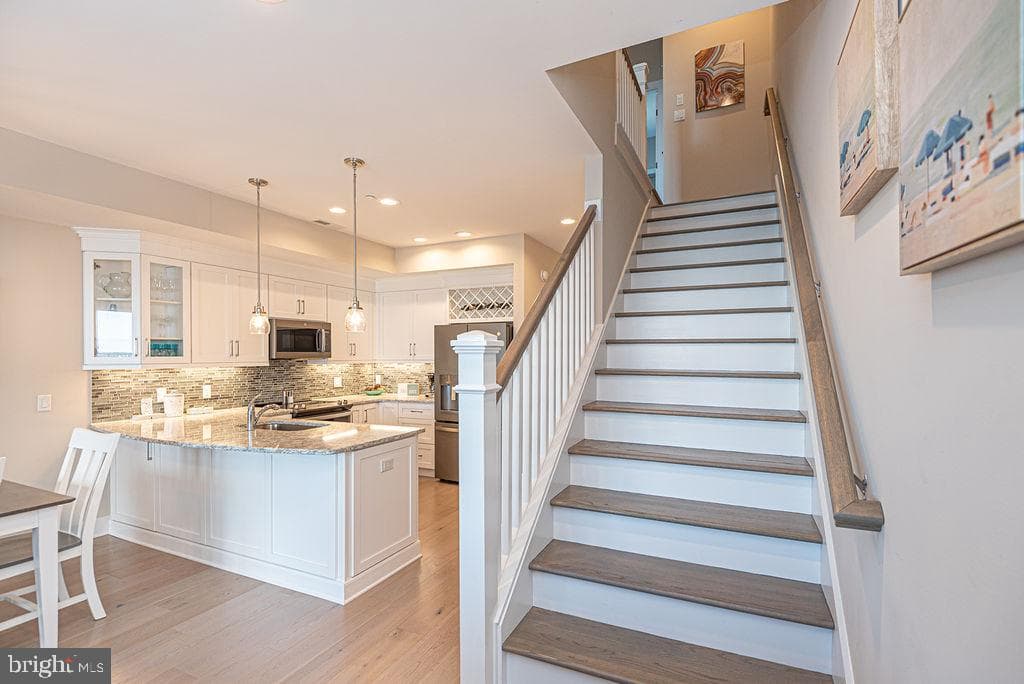 220 25th Street #d photo 36